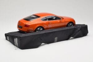 Bentley Continental GT Orange Metallic Minichamps 1:18 100139921 Métal Moulé — image 3 sur 8