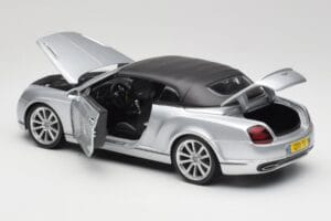 Bentley Continental Supersports Cabriolet 1ère Génération Argent Bburago 1:18 18-11037S Métal Moulé — image 5 sur 8
