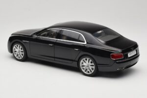Bentley Flying Spur W12 Diamond Black Kyosho 1:18 08891DBK Métal Moulé — image 7 sur 8