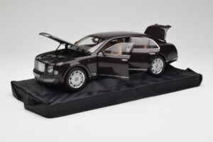 Bentley Mulsanne Burnt Oak Minichamps 1:18 100139905 Métal Moulé — image 2 sur 8