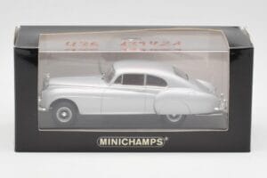 Bentley R-Type Continental Argent Minichamps 1:43 436139421 Métal Moulé — image 4 sur 4