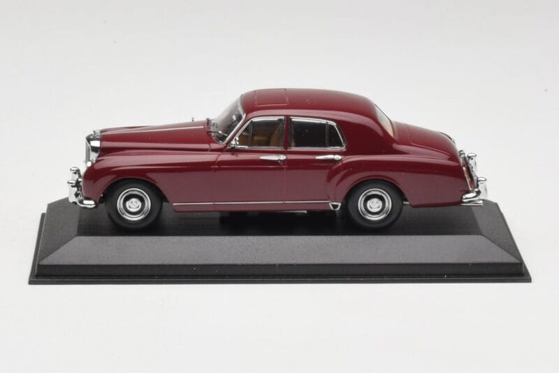 Bentley S1 Continental Flying Spur Bordeaux Minichamps 1:43 436139550 Métal Moulé