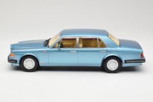 Bentley Turbo R LWB Bleu GT Spirit 1:18 GT782 Résine — image 3 sur 6