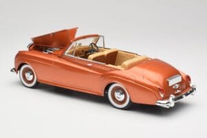 Bentley Type S2 Mulliner Cabriolet Tudor Orange Métallisé Solido 1:18 8007 Métal Moulé — image 5 sur 8