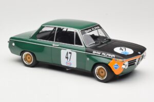 BMW 1600-2 BMW Alpina #47 P. Meyer Internationales ADAC Eifelrennen Nurburgring 1971 Minichamps 1:18 155712647 Métal Moulé — image 4 sur 6