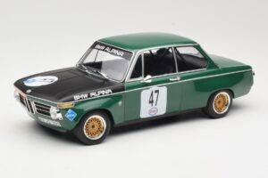 BMW 1600-2 BMW Alpina #47 P. Meyer Internationales ADAC Eifelrennen Nurburgring 1971 Minichamps 1:18 155712647 Métal Moulé