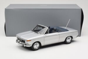 BMW 1600 Cabriolet Argent Minichamps 1:18 80430145819 Métal Moulé — image 8 sur 8