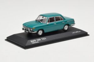 BMW 1800 TI/SA Vert Foncé Minichamps 1:43 403025103 Métal Moulé — image 2 sur 4