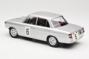 BMW 1800 TiSA #6 J. Munaron / K. Eppelein 24 Hours of Spa 1965 Minichamps 1:18 155652906 Métal Moulé — image 5 sur 6
