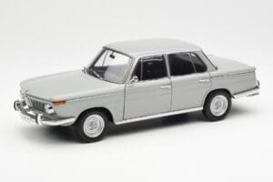 BMW 1800 TiSA Bernina Gris AUTOart 1:18 70621 Métal Moulé