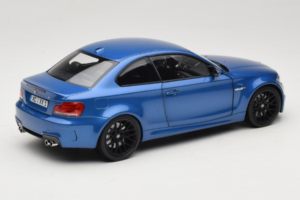 BMW 1M Coupe E82 Blue Metallic Minichamps 1:18 110020025 Métal Moulé — image 3 sur 8