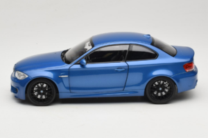 BMW 1M Coupe E82 Blue Metallic Minichamps 1:18 110020025 Métal Moulé — image 4 sur 8
