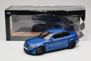 BMW 1M Coupe E82 Blue Metallic Minichamps 1:18 110020025 Métal Moulé — image 8 sur 8