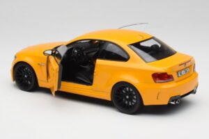 BMW 1M Coupe E82 Jaune Minichamps 1:18 110020026 Métal Moulé — image 5 sur 8