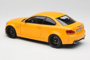 BMW 1M Coupe E82 Jaune Minichamps 1:18 110020026 Métal Moulé — image 7 sur 8