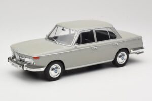 BMW 2000 TI Gris MCG 1:18 MCG18112 Métal Moulé