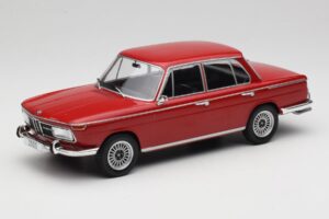 BMW 2000 121 Rouge MCG 1:18 MCG18543 Métal Moulé