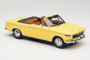 BMW 2002 Cabriolet Vert Vif Minichamps 1:18 80430145820 Métal Moulé — image 6 sur 8