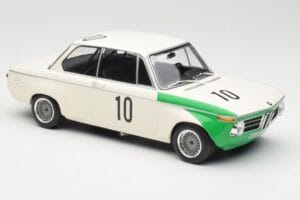 BMW 2002 Tii E10 #10 H. Hahne / D. Quester Winners Nurburgring 1968 Minichamps 1:18 155682710 Métal Moulé — image 4 sur 6