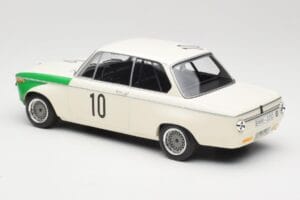 BMW 2002 Tii E10 #10 H. Hahne / D. Quester Winners Nurburgring 1968 Minichamps 1:18 155682710 Métal Moulé — image 5 sur 6