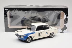 BMW 2002 Tii E10 #87 H. Hahne Grand Prix Brno 1969 Minichamps 1:18 155692787 Métal Moulé — image 6 sur 6