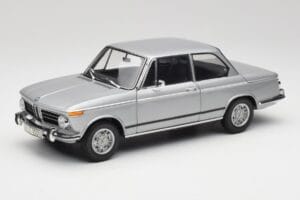 BMW 2002 Tii Polaris Argent AUTOart 1:18 80430146517 Métal Moulé