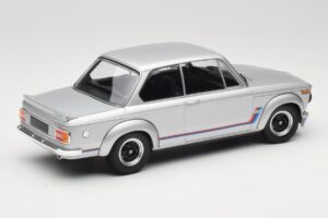 BMW 2002 Turbo E10 Argent Minichamps 1:18 155026201 Métal Moulé — image 2 sur 6