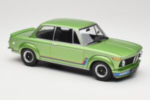 BMW 2002 Turbo Green Metallic Minichamps 1:18 155026206 Métal Moulé — image 4 sur 6