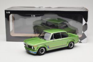 BMW 2002 Turbo Green Metallic Minichamps 1:18 155026206 Métal Moulé — image 6 sur 6