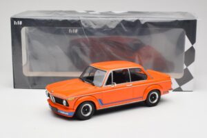 BMW 2002 Turbo Orange Minichamps 1:18 155026202 Métal Moulé — image 6 sur 6