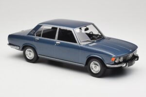 BMW 2500 E3 Blue Metallic Minichamps 1:18 155029200 Métal Moulé — image 4 sur 6