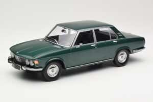 BMW 2500 E3 Green Metallic Minichamps 1:18 155029201 Métal Moulé