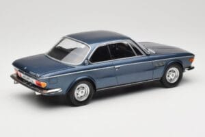 BMW 2800 CS E9 Bleu Métallisé Minichamps 1:18 155028032 Métal Moulé — image 2 sur 6