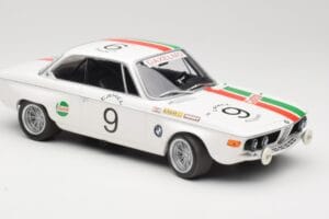 BMW 2800 CS E9 #9 Castrol BMW T. Moorkens / E. Haxhe 24 Hours of Spa 1971 Minichamps 1:18 155712709 Métal Moulé — image 4 sur 6