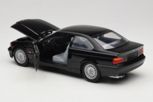 BMW 3 Series E36 Coupe Noir UT Models 1:18 BMW009 Métal Moulé — image 5 sur 8