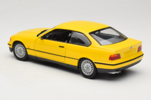 BMW 3 Series E36 Coupé Jaune UT Models 1:18 180023320 Métal Moulé — image 7 sur 8