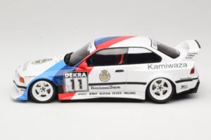 BMW 3 E36 Khyzyl Saleem Warsteiner Otto 1:18 OT1176 Résine — image 3 sur 6