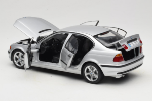 BMW 3 Series E46 Argent UT Models 1:18 80439421535 Métal Moulé — image 5 sur 8