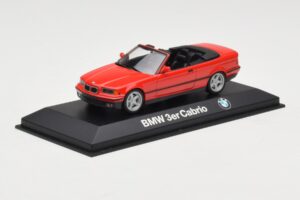 BMW 3 Series E30 Cabriolet Rouge Minichamps 1:43 80429421500 Métal Moulé — image 2 sur 4