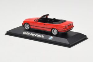 BMW 3 Series E30 Cabriolet Rouge Minichamps 1:43 80429421500 Métal Moulé — image 3 sur 4