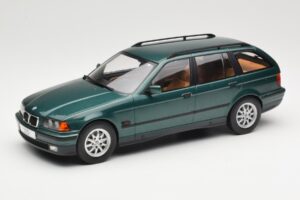 BMW 3 Series E36 Touring Green Metallic MCG 1:18 MCG18366 Métal Moulé
