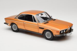 BMW 3.0 CSi E9 Gold Metallic Minichamps 1:18 180029027 Métal Moulé — image 6 sur 8
