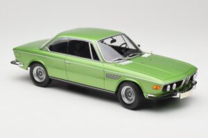 BMW 3.0 CSi E9 Green Metallic Minichamps 1:18 155028034 Métal Moulé — image 4 sur 6