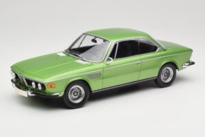 BMW 3.0 CSi E9 Green Metallic Minichamps 1:18 155028034 Métal Moulé