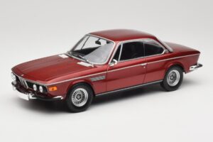 BMW 3.0 CSi E9 Red Metallic Minichamps 1:18 155028031 Métal Moulé
