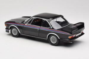 BMW 3.0 CSL E9 Noir Minichamps 1:18 180029025 Métal Moulé — image 7 sur 8
