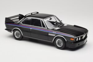 BMW 3.0 CSL E9 Noir Minichamps 1:18 155028134 Métal Moulé — image 4 sur 6