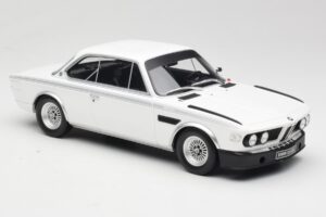 BMW 3.0 CSL E9 Chamonix White Otto 1:18 OT1145 Résine — image 4 sur 6
