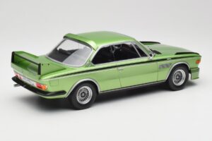 BMW 3.0 CSL E9 Green Metallic Minichamps 1:18 155028132 Métal Moulé — image 2 sur 6