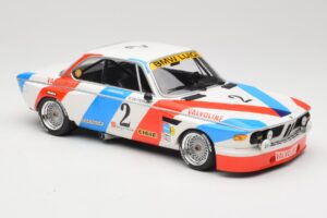BMW 3.0 CSL E9 #2 Luigi Racing A. de Fierlant / P. Xhenceval Winners 24 Hours of Spa 1975 Minichamps 1:18 155752602 Métal Mou — image 4 sur 6